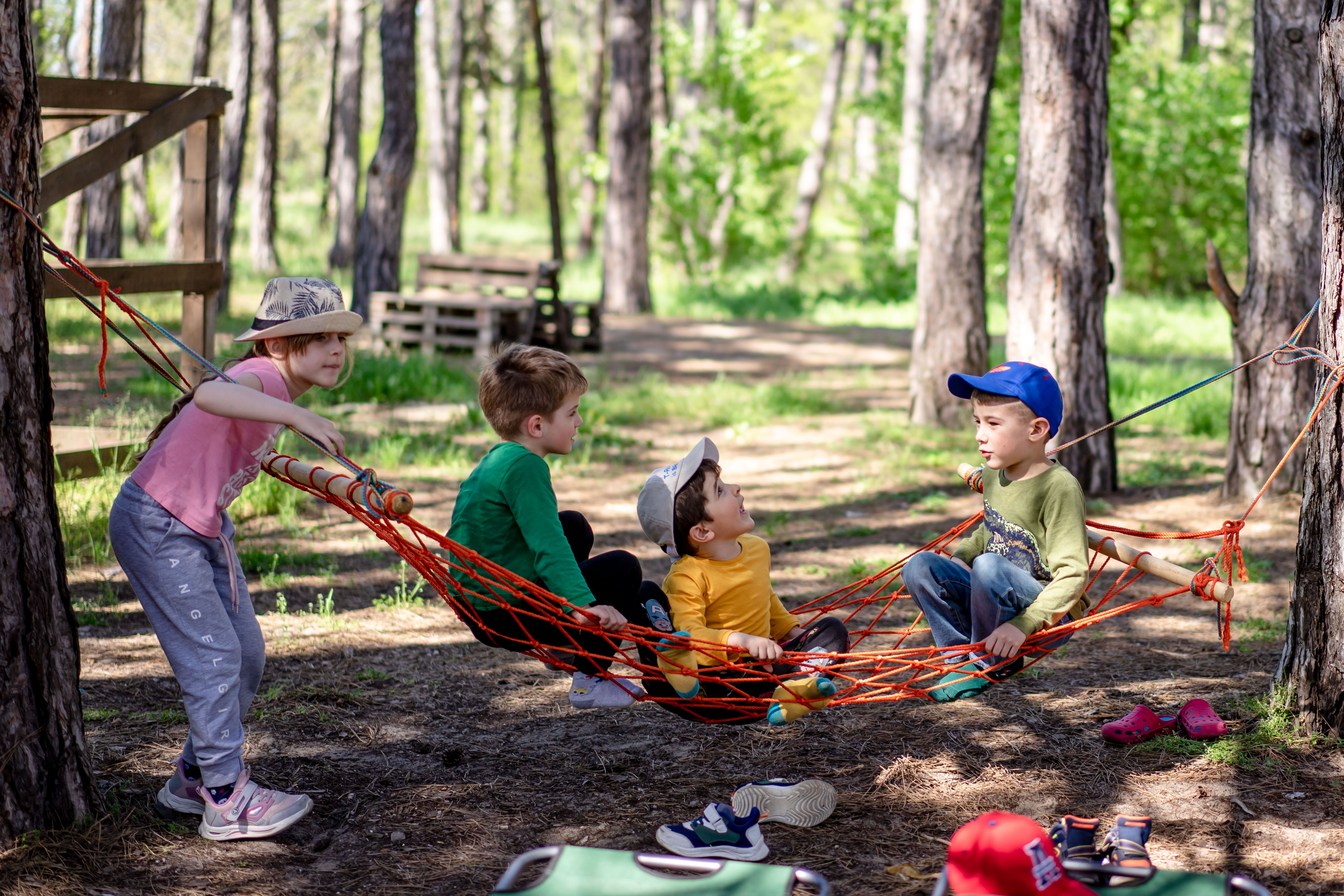Child therapy in a supportive setting — Happy Camper